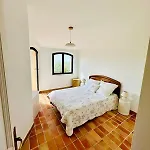 Villa Esden & Adjoined Outbuilding - Sea View, Swimming Pool, Air Conditioning, Absolute Calm, 5000 M2 Land La Ciotat