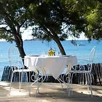 Esden & Adjoined Outbuilding - Sea View, Swimming Pool, Air Conditioning, Absolute Calm, 5000 M2 Land Villa