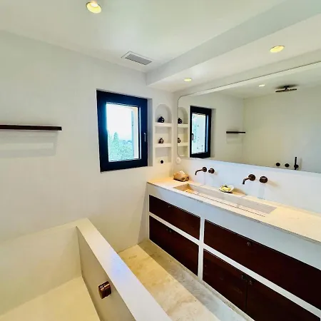 فيلة Esden & Adjoined Outbuilding - Sea View, Swimming Pool, Air Conditioning, Absolute Calm, 5000 M2 Land *