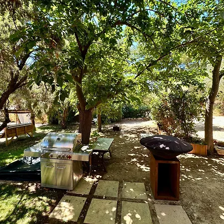 Esden & Adjoined Outbuilding - Sea View, Swimming Pool, Air Conditioning, Absolute Calm, 5000 M2 Land فيلة *