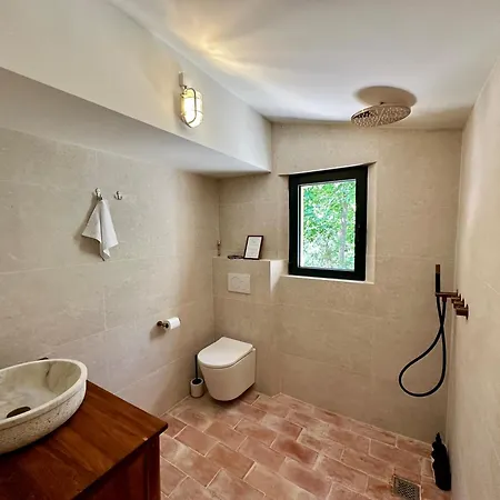 فيلة Esden & Adjoined Outbuilding - Sea View, Swimming Pool, Air Conditioning, Absolute Calm, 5000 M2 Land