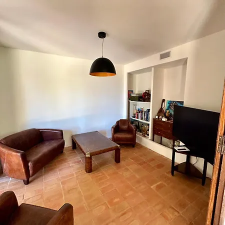 فيلة Esden & Adjoined Outbuilding - Sea View, Swimming Pool, Air Conditioning, Absolute Calm, 5000 M2 Land لا سيوتا